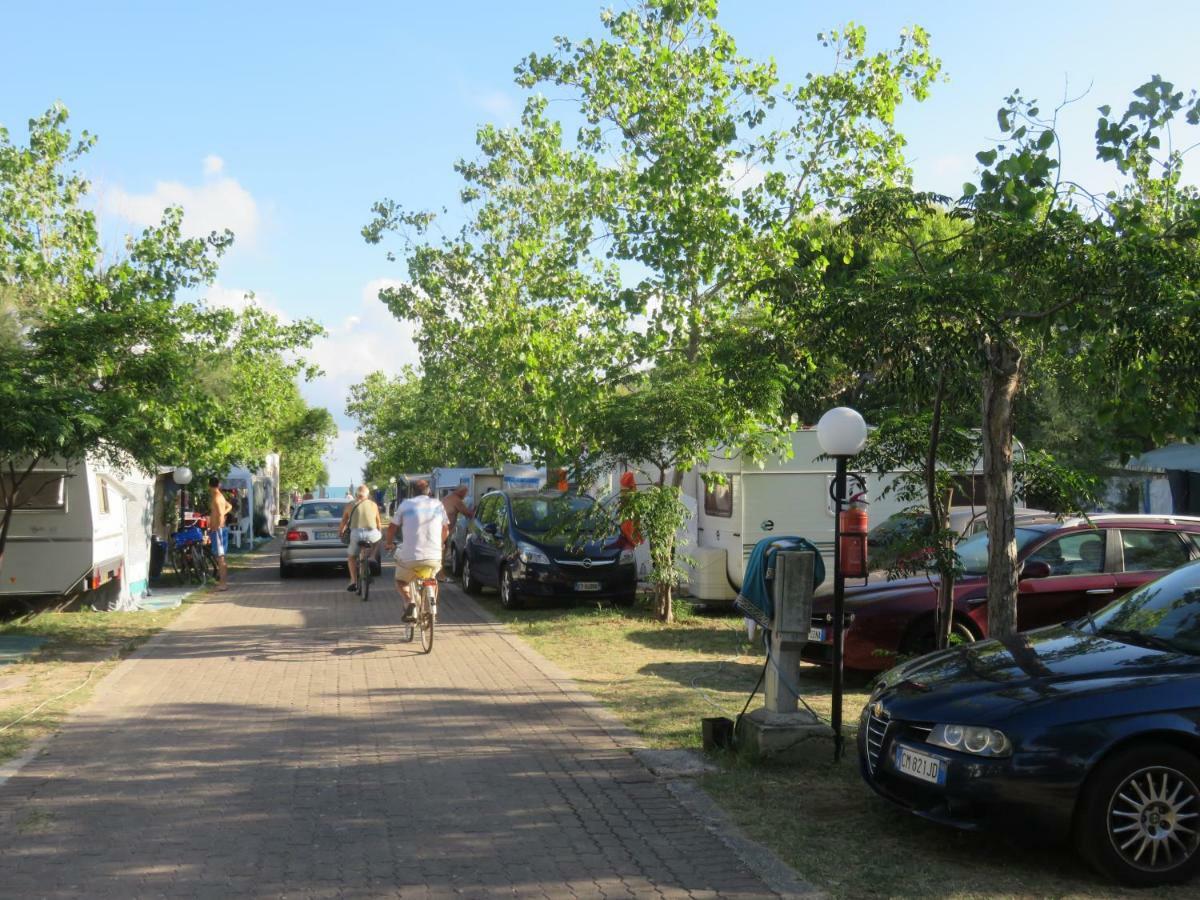 Hotel Centro Turistico La Perla Del Gargano Foce Varano Zewnętrze zdjęcie