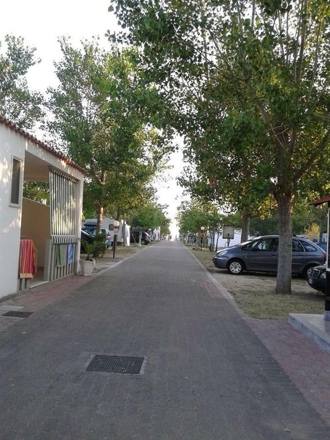 Hotel Centro Turistico La Perla Del Gargano Foce Varano Zewnętrze zdjęcie